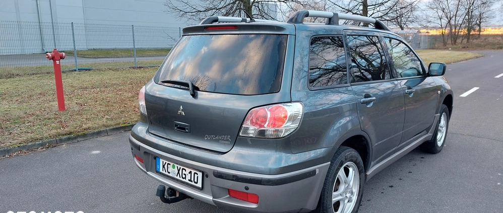 Mitsubishi Outlander cena 13999 przebieg: 206000, rok produkcji 2003 z Wrocław małe 466